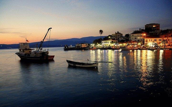 Ikont Hotel Gulluk Екстериор снимка