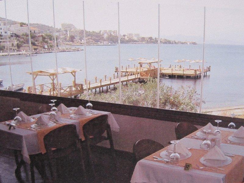 Ikont Hotel Gulluk Ресторант снимка